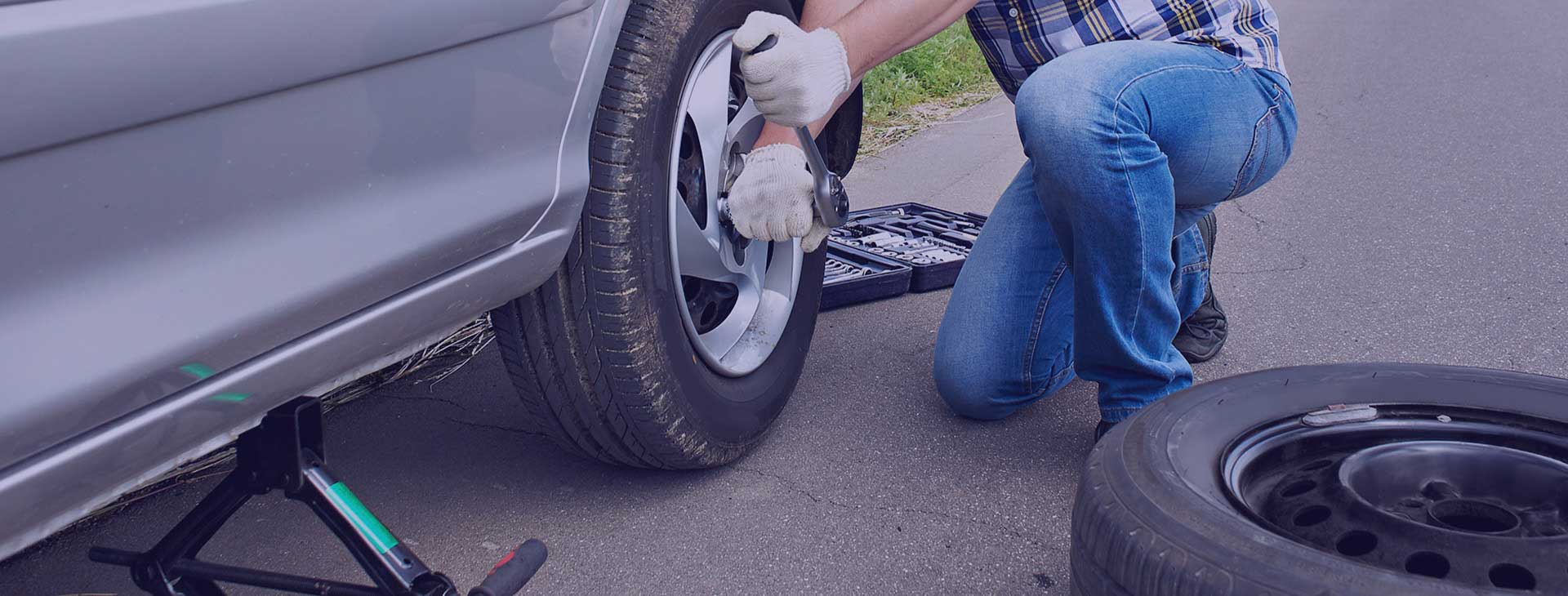 7/24 Pozantı Oto Lastikçi ve Yol Yardım